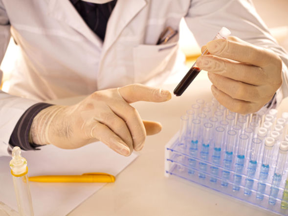 Niewinne obrzęki często pojawiają się przed diagnozą choroby nerek. Jeden wskaźnik ujawnia skalę problemu