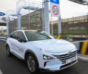 Hyundai NEXO - autonomiczny samochód zasilany wodorem