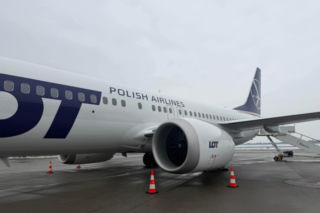 LOT odwołuje loty do Dubaju