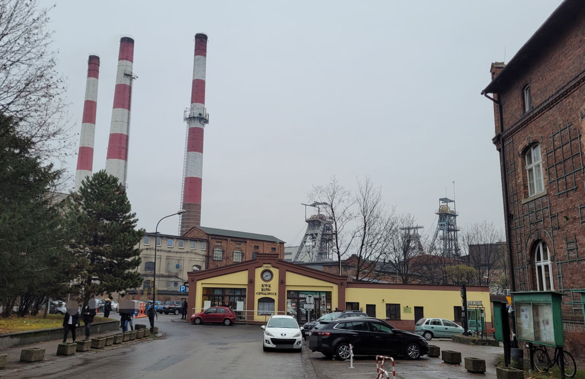Gigantyczne kolejki po węgiel