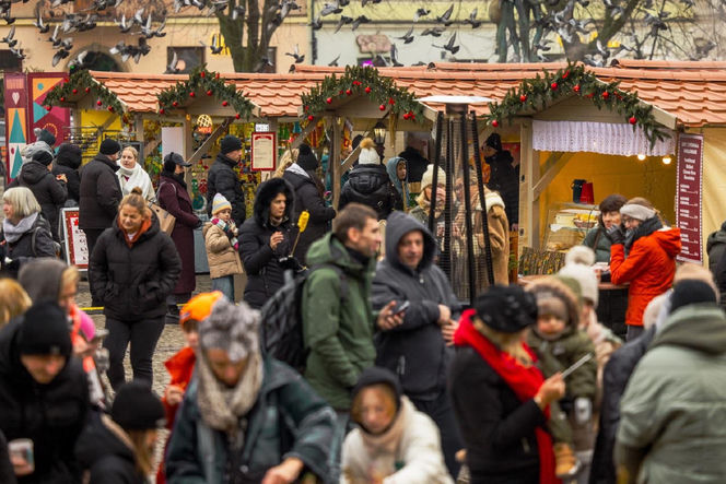 Mega promocja na Kiermaszu Bożonarodzeniowym w Krakowie. 25 proc. zniżki na stoiskach gastronomicznych!