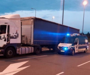 Kierowca ciężarówki manipulował czasem pracy