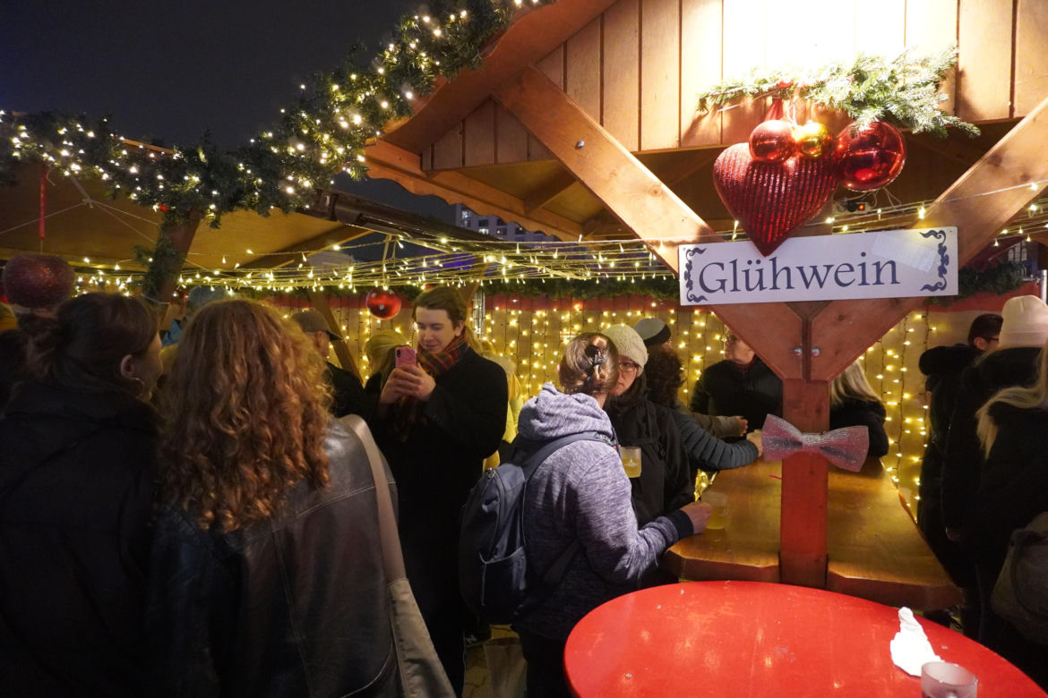 Weeihnachtsmarkt na Alexanderplatz
