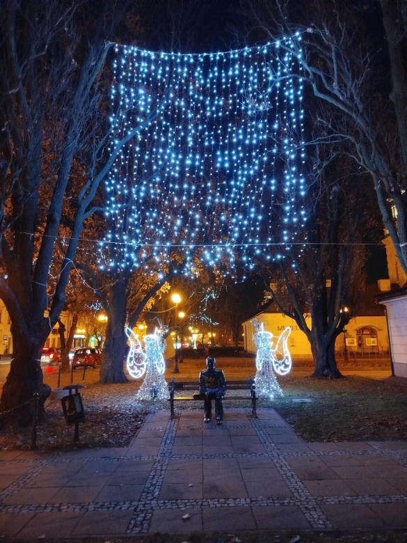 Iluminacje świąteczne w Siedlcach będzie można podziwiać co najmniej do 6 stycznia