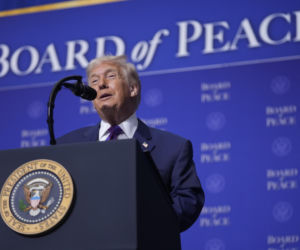 Pierwsze posiedzenie Rady Pokoju. Trump wygłasza przemówienie