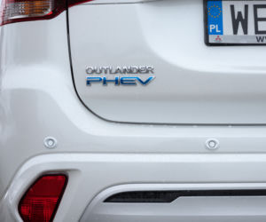 Mitsubishi Outlander PHEV 2020 
