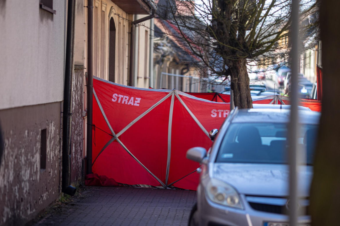 Dramat w Obrzycku. Były uczeń zabił nauczycielkę. Strzelał na oczach jej matki