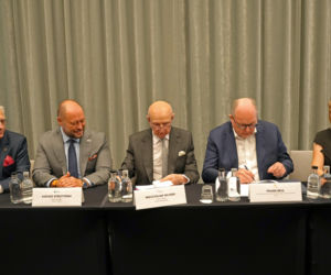 Podpisanie umowy franczyzowej na hotel TRIBE na lotnisku w Krakowie