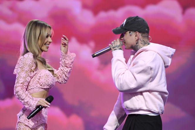 Gruba afera po sylwestrze Polsatu! Doda dosłownie "rozjechała" Smolastego, który zastąpił ją sobowtórem!