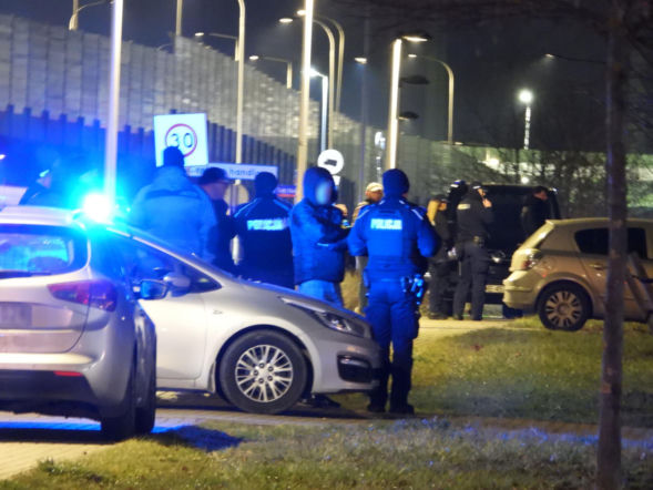 36-latek porwał 9-latka. Grozi, że zrobi mu krzywdę