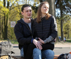 Barwy szczęścia. Julita (Katarzyna Sawczuk), Radek (Filip Kosior)