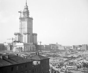 Niezwykłe zdjęcia Warszawy na Bielanach