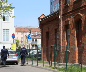 Alarm bombowy w Kuroniu