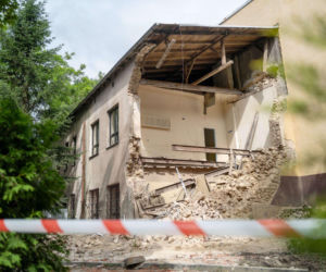 Częstochowa przyspiesza rozbiórkę oficyny Bursy Miejskiej. W niedzielę zawaliła się ściana 