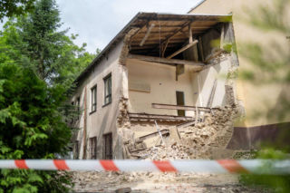Częstochowa przyspiesza rozbiórkę oficyny Bursy Miejskiej. W niedzielę zawaliła się ściana 