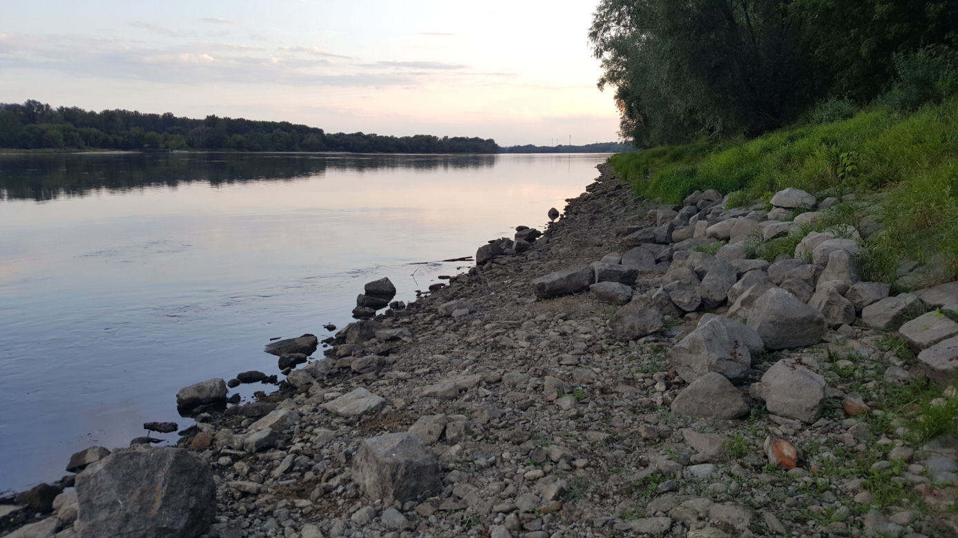 Poziom Wisły drastycznie spada! Tak wygląda sytuacja w bydgoskim Fordonie