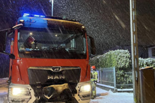 Pożar domu w Mińsku Mazowieckim, strażacy uratowali kota
