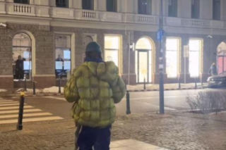 Grafficiarz na placu Zbawiciela