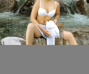 Niemieckie wieśniaczki - maj - Simone (29)