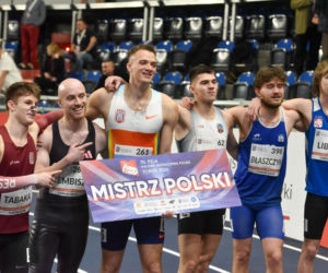 Halowe mistrzostwa Polski w Kujawsko-Pomorskiej Arenie Toruń. Zdjęcia kibiców i zawodników