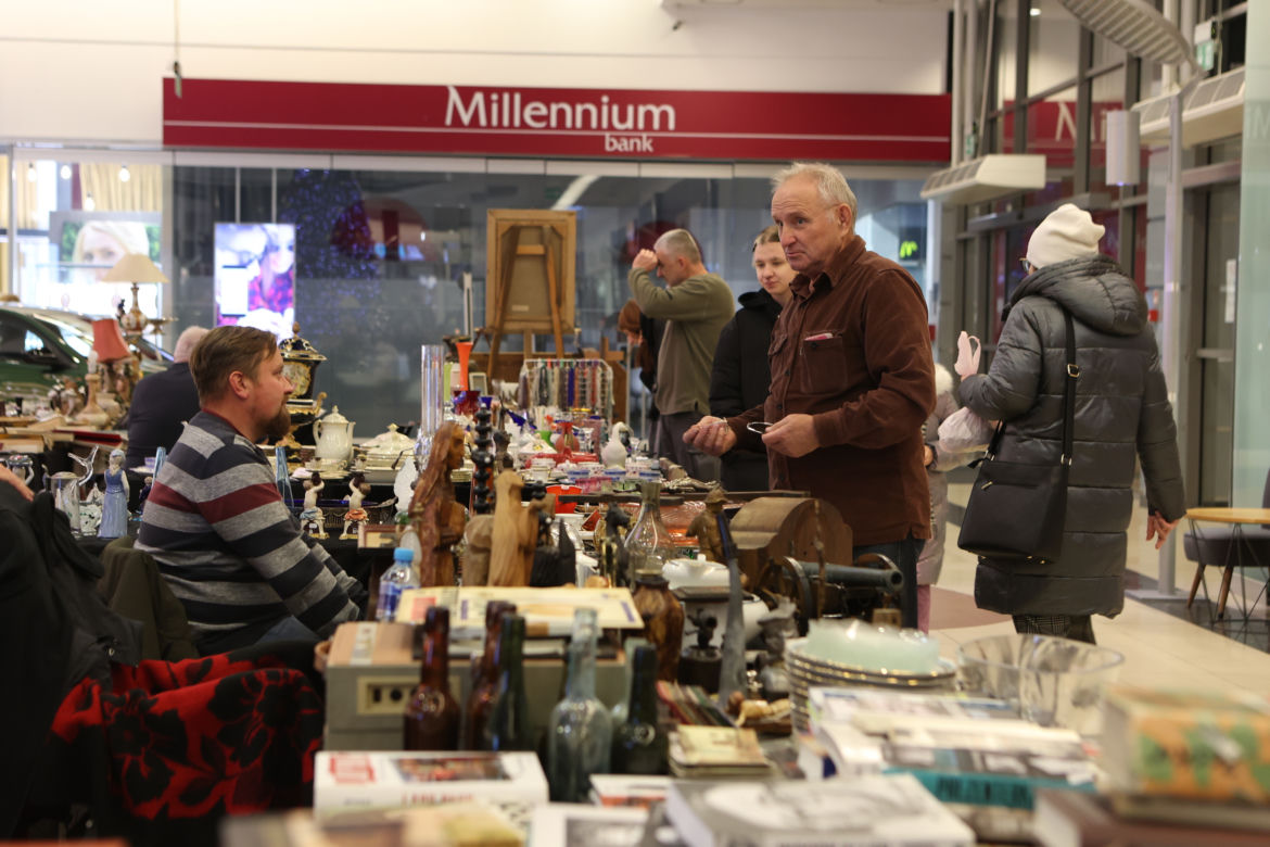 Giełda Staroci i Antyków w Galerii Olimp