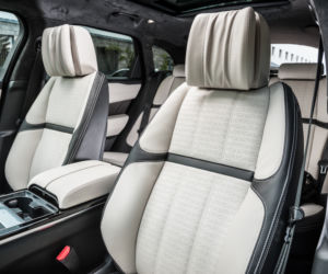 Range Rover Velar First Edition D300 HSE