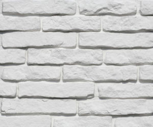 Lekka cegła na ścianie Siena STONES