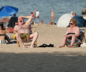 Marian Lichtman na plaży