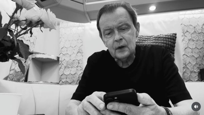 Jan Frycz na nagraniu Krzysztofa Skoniecznego