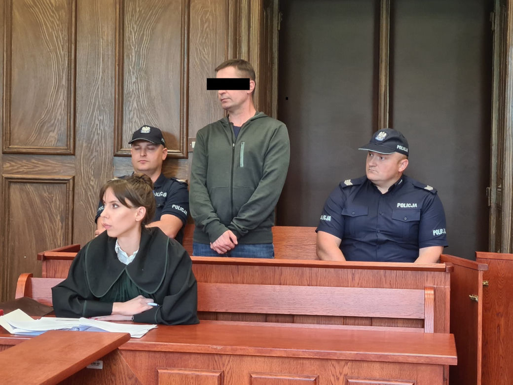 Leżajsk: tasakiem odciął  Maksowi dłoń. Proces Marka T. [GALERIA] 