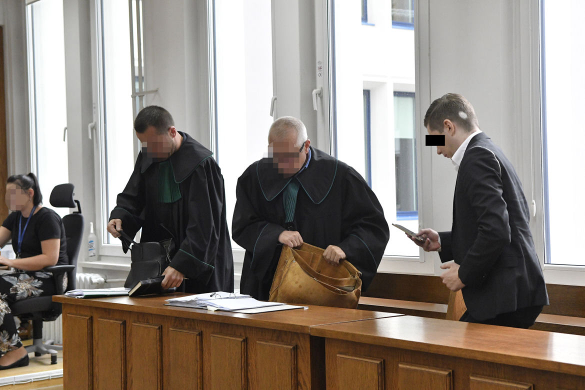 Kolejna rozprawa Patryka D. Pędził białym porsche po Marszałkowskiej. Inwalida zginął na miejscu