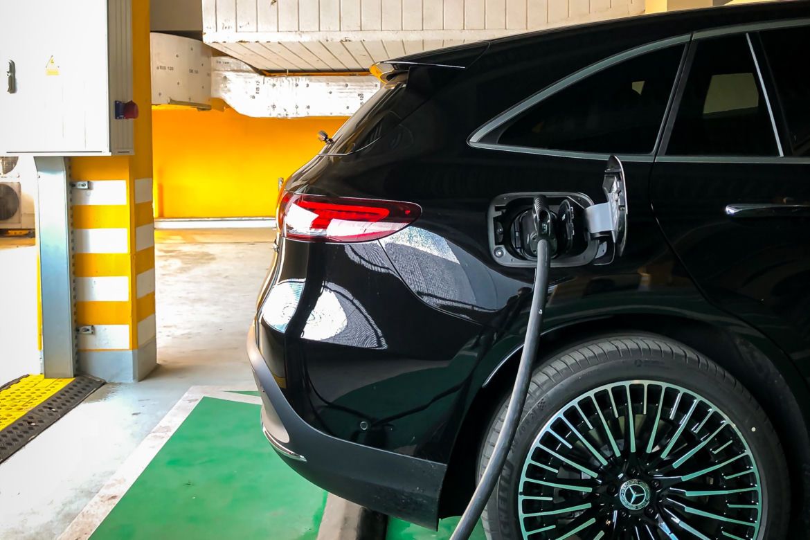 Mercedes-Benz EQC 400 4MATIC
