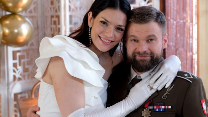 M jak miłość odc. 1926. Michał Winiar (Tomasz Rożniatowski), Ewelina (Anna Jarosik)