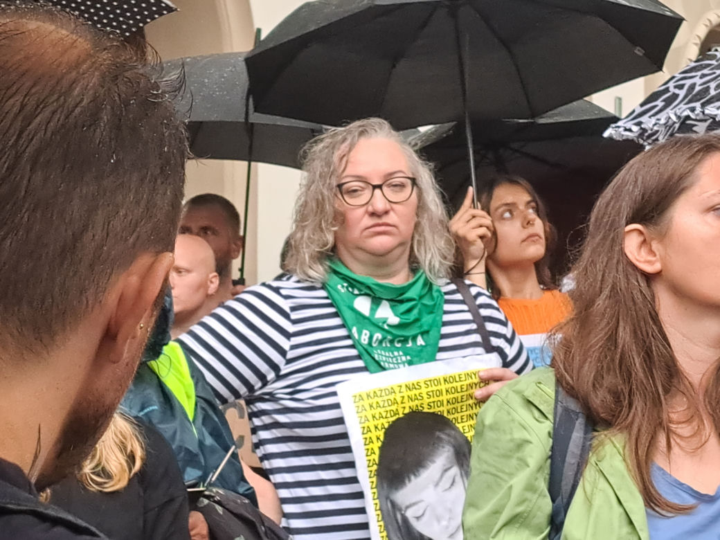 "Nigdy nie będziesz szła sama. Solidarnie z Joanna". Protest w Krakowie