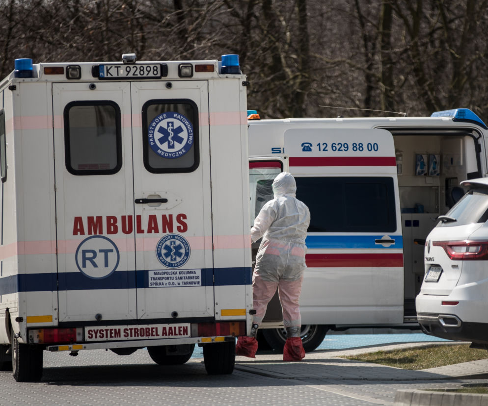 Tragiczne informacje z Krakowa. Nie żyje kolejna osoba zakażona koronawirusem