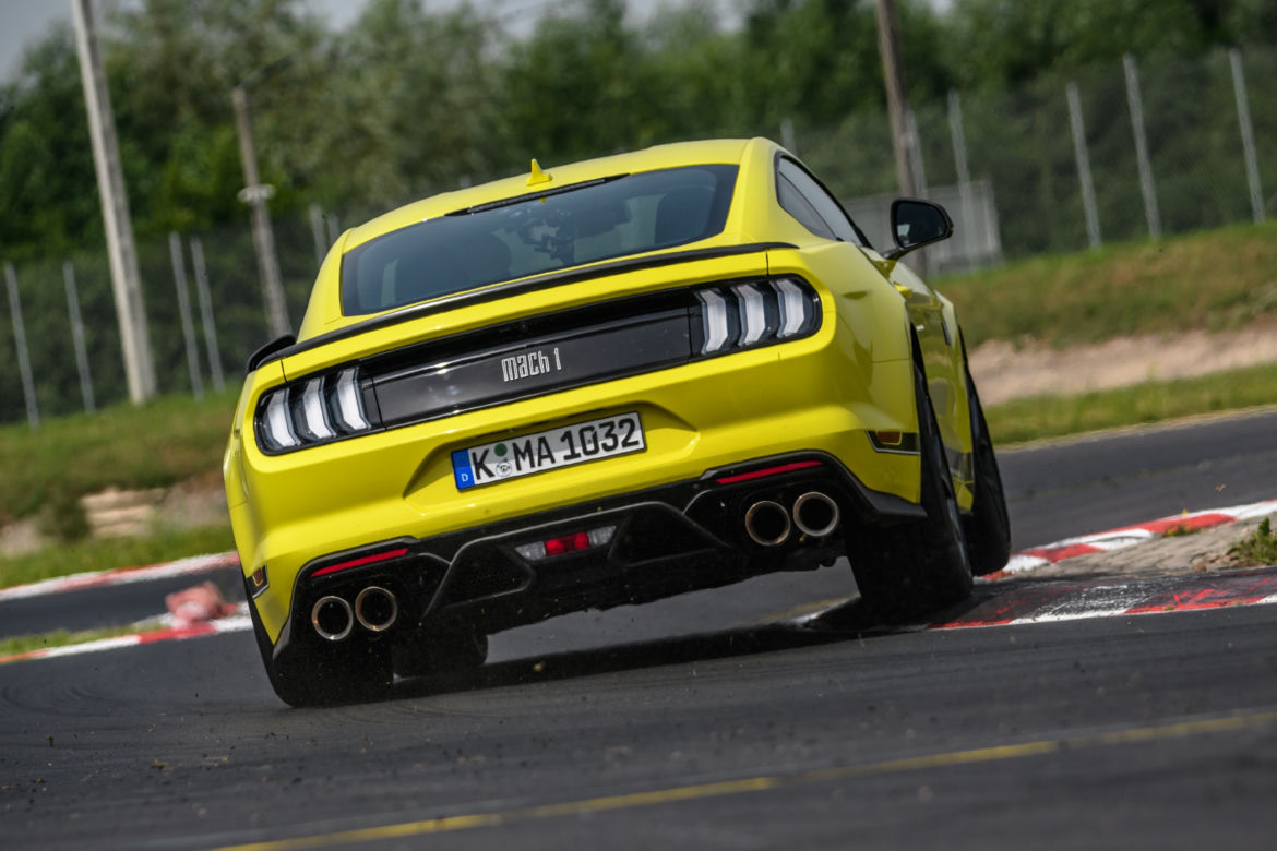Ford Mustang Mach 1