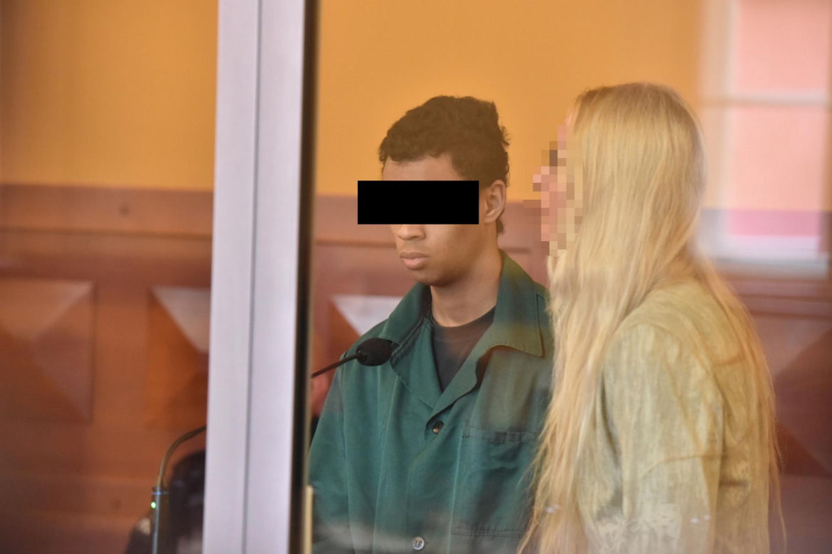 Początek procesu Wenezuelczyka. Koszykarz i ojciec małego dziecka zamordował Klaudię