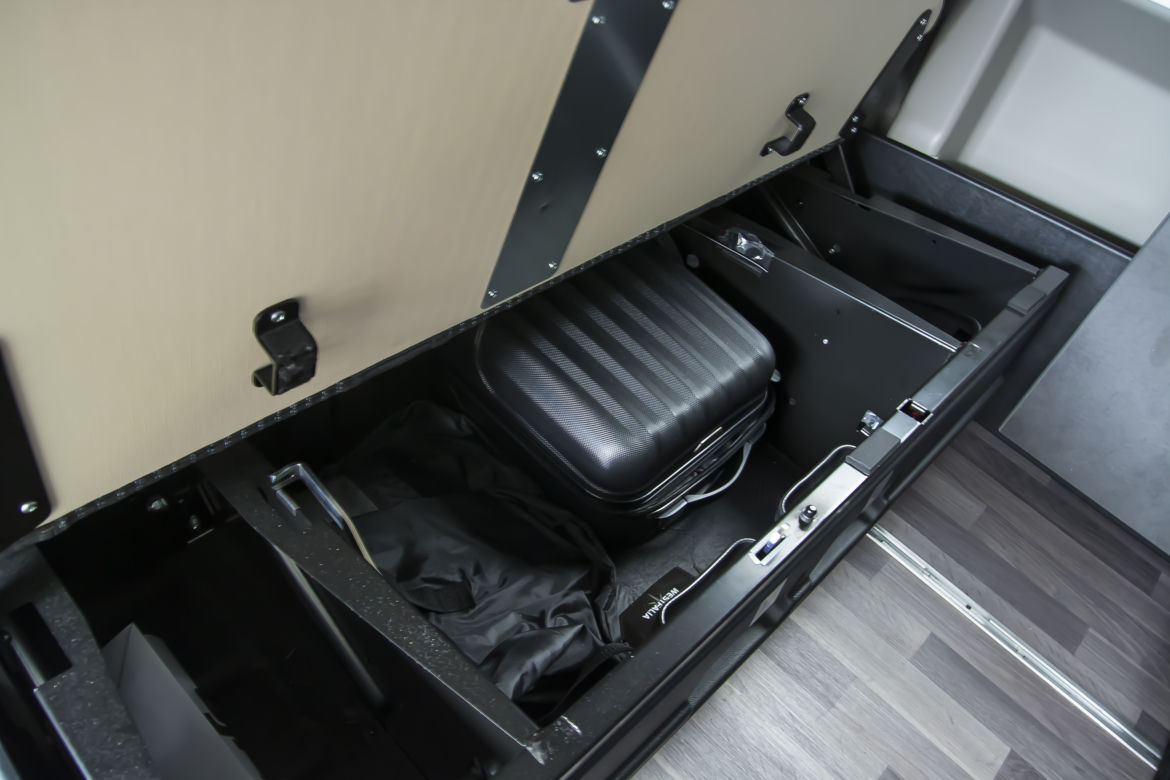 Ford Transit Custom Nugget EcoBlue 170 KM A6