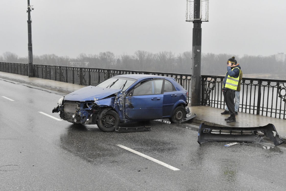 Wypadek na moście Poniatowskiego