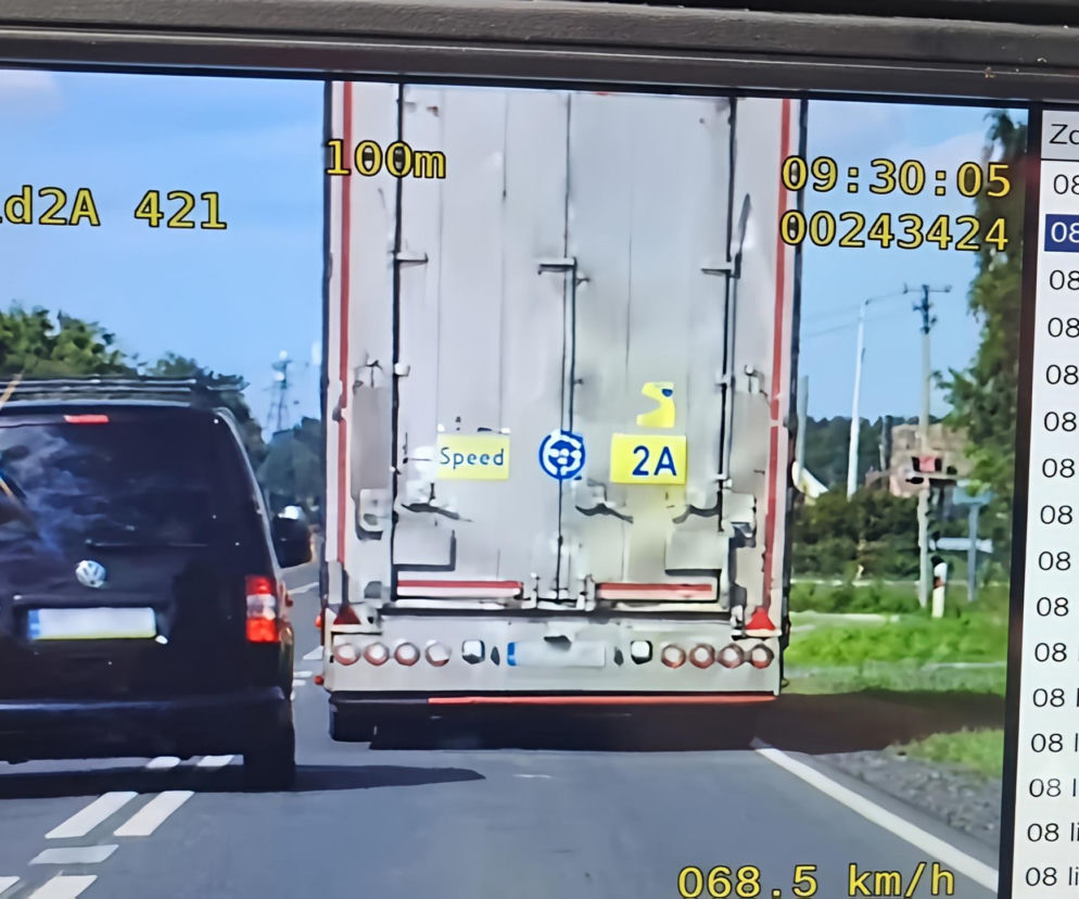 Kosztowny pośpiech na DK12. Kierowca volkswagena ukarany za niebezpieczne wyprzedzanie [wideo]