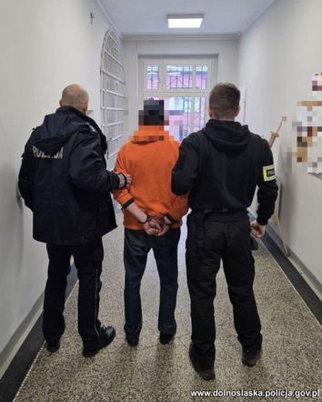 Horror w Ziębicach. Mężczyzna próbował porwać dziewczynkę