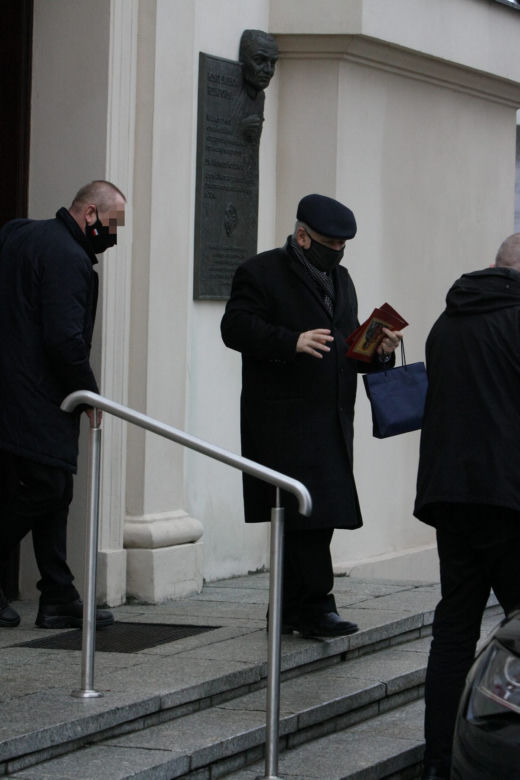 Jarosław Kaczyński po niedzielnej mszy
