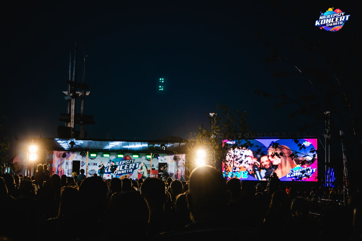 Najlepszy Koncert Świata 2022 w Gdyni. Co tam się działo! Zobacz zdjęcia z imprezy VOX FM