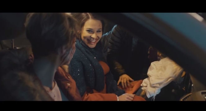 Pierwsza miłość. Daga (Anna Szymańczyk), Sabina (Urszula Dębska)