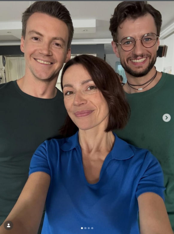 M jak miłość nowy sezon na planie. Mariusz (Mateusz Mosiewicz), Jakub Karski (Krzysztof Kwiatkowski), Martyna (Magdalena Turczeniewicz)