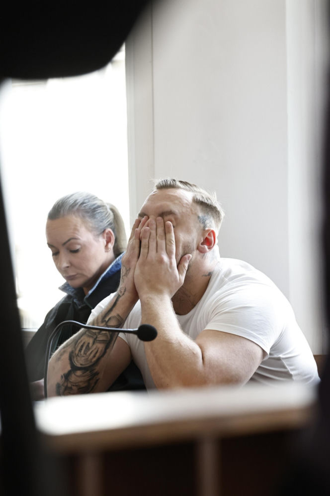 „Zamówili dwie butelki wódki i lemoniadę”. Kelner ujawnia, co działo się przed tragedią na Trasie Łazienkowskiej