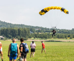 Zawody spadochronowe w Masłowie 2025