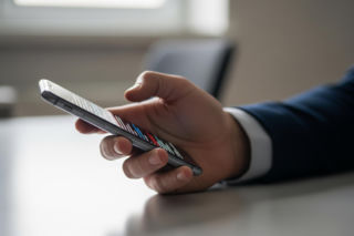 Oszustwo na pracownika banku. Jak oszuści przekonali białostoczankę do fatalnej decyzji?