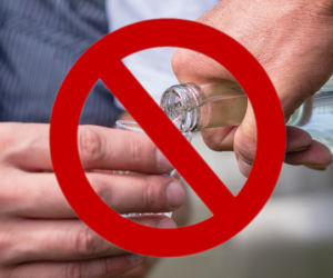 Kolejne miasto wprowadza nocną prohibicję. Zabójstwo pod sklepem monopolowym przyspieszyło decyzję?