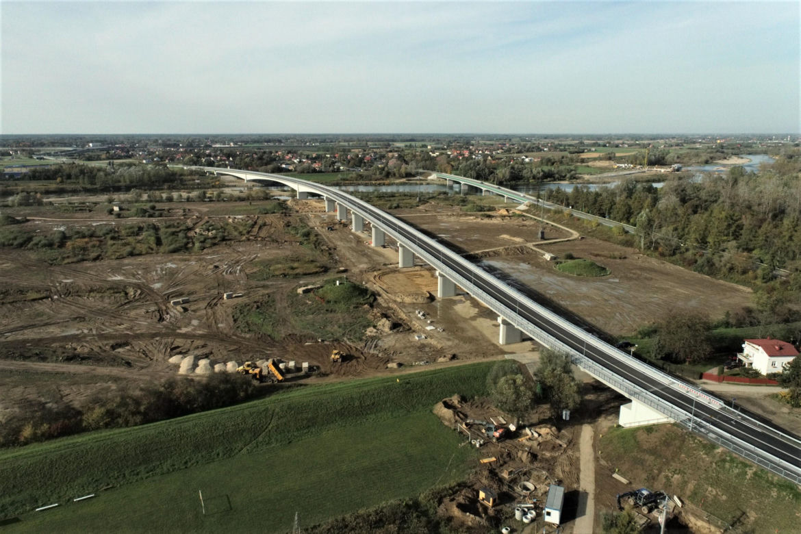 Najdłuższy most w Małopolsce - most nad Dunajcem